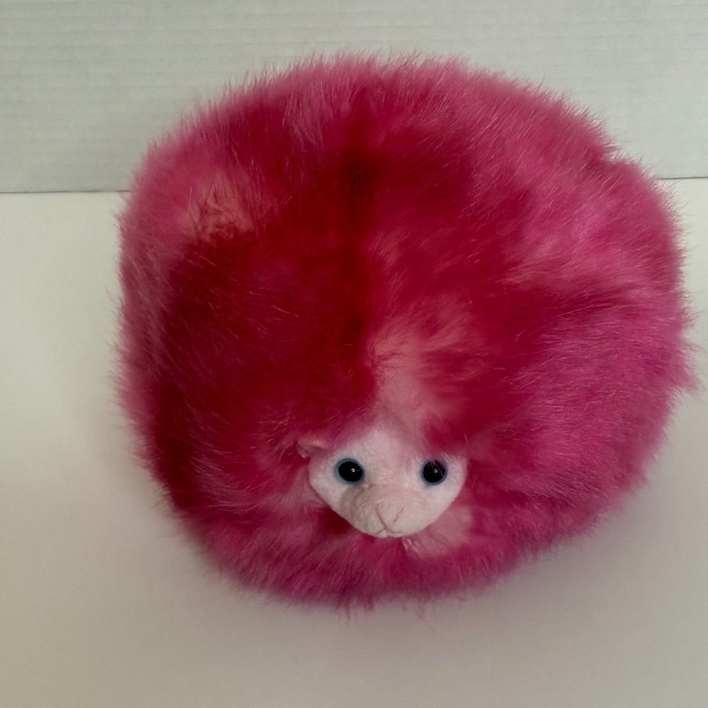 Harry Potter Wizarding World Pygmy Puff Pink Fluffy Plush Weasley Wizard Wheezes